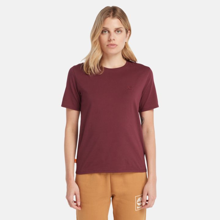 Camiseta feminina Exeter River na cor bordô.