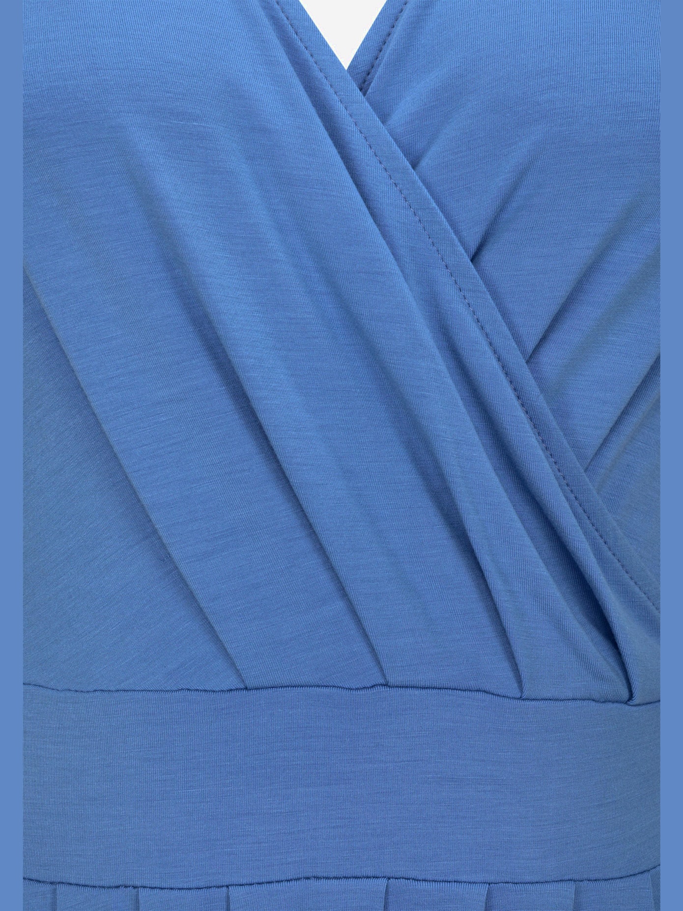 Robe en jersey avec encolure cache-cœur