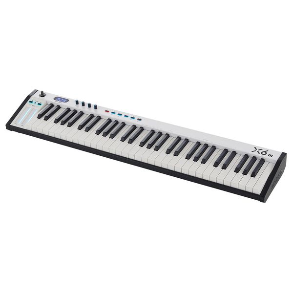 Midiplus X-6 III