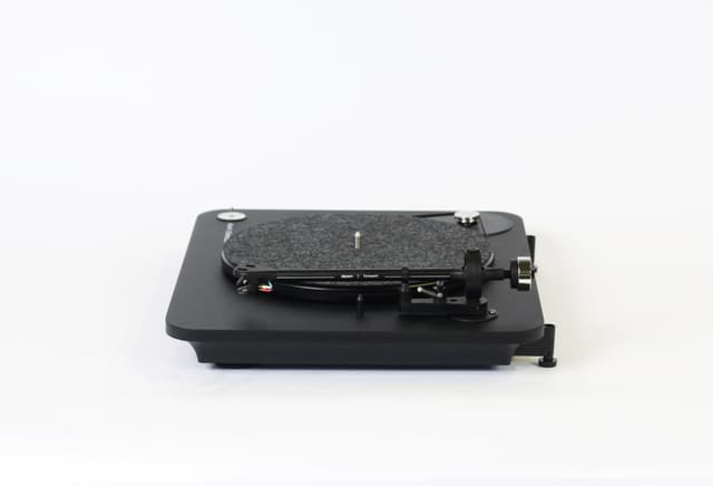 Elipson Chroma 200 OM10