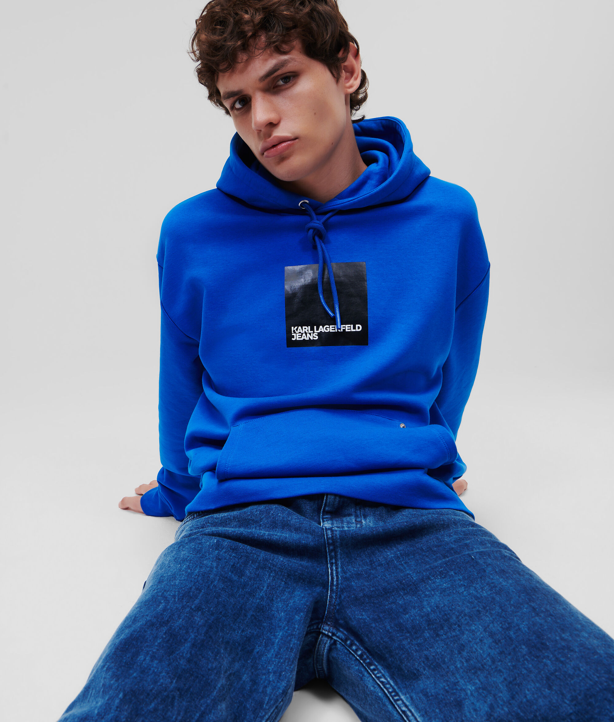 SWEAT À CAPUCHE AVEC LOGO KLJ