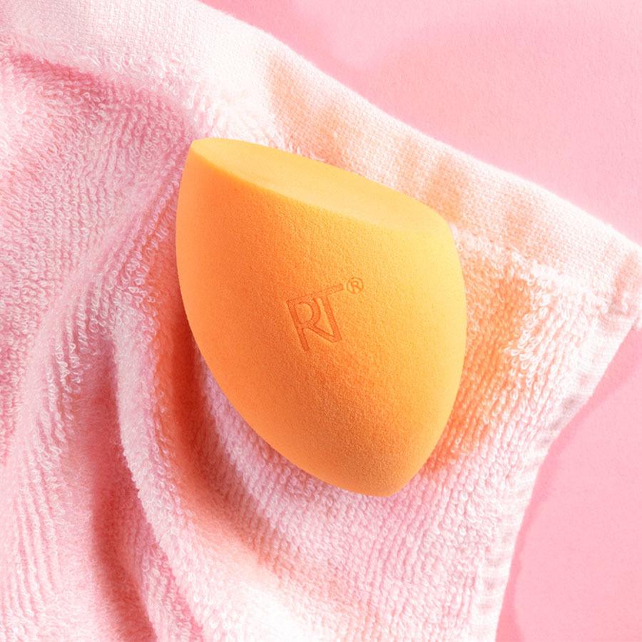 Real Techniques Miracle Complexion Sponge