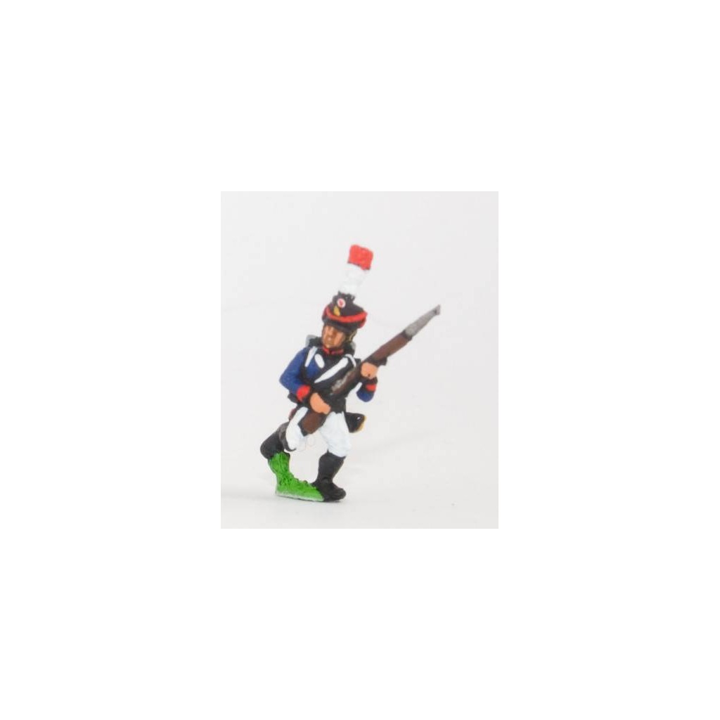 French: Young Guard 1809-1815: TirailleursGrenadiers or TirailleursChasseurs: Advancing with Musket at 45 degrees
