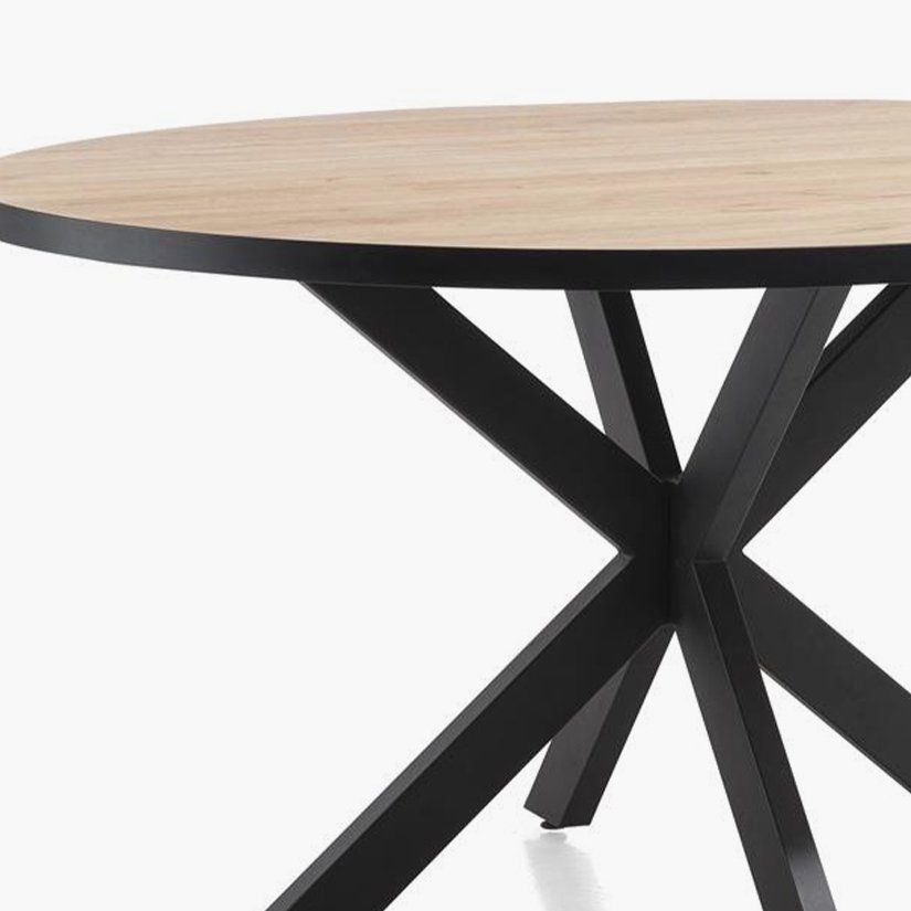 Henders en Hazel   Avalox Ovaal Eettafel