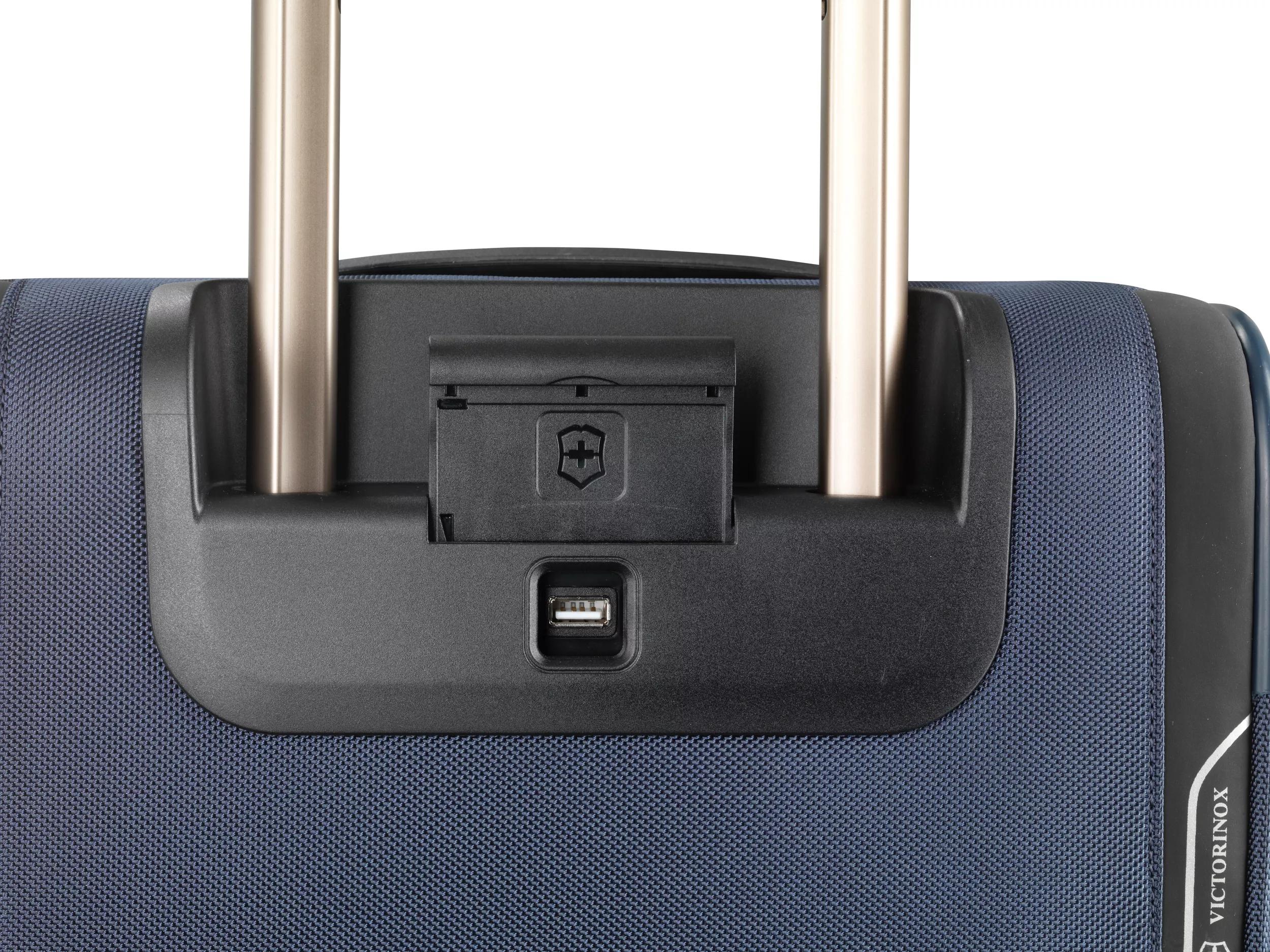 Werks Traveler 6.0 Softside Frequent Flyer Carry-On-Blau
