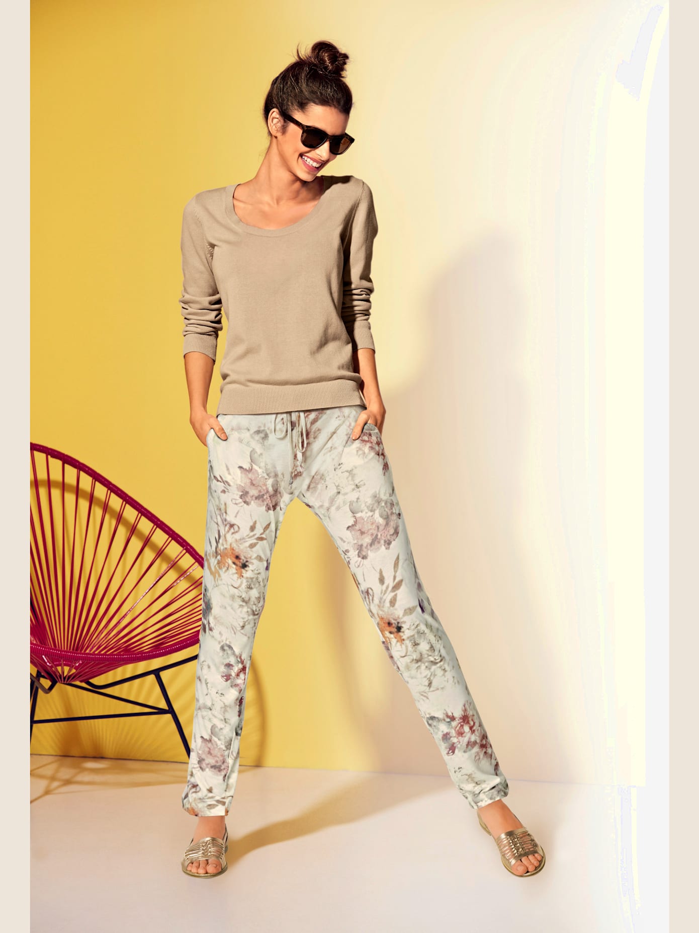 Pull col rond basique et facile à associer, coloris tendance