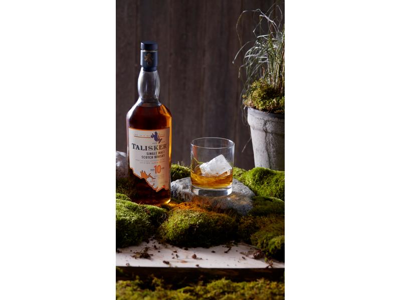 Talisker Whisky Single Malt Scotch 10 Jahre 0.7 l Harmonische, frischherbe Spirituosen Spezialität