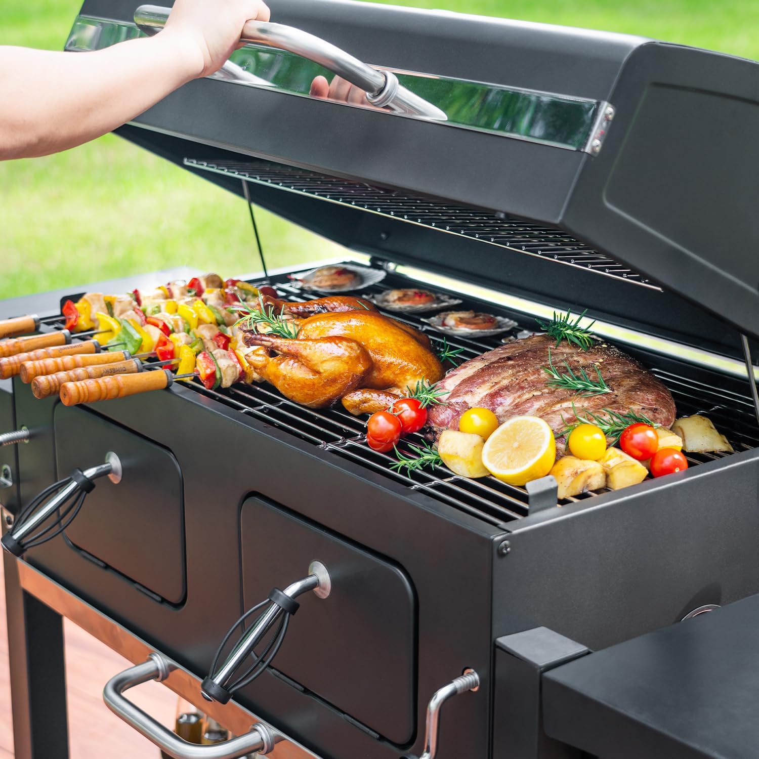 Grillwagen XXL Holzkohlegrill mit Deckel, BBQ Smoker Grill Rädern, Edelstahl-Griff, Grillrost und Thermometer, Standgrill, Kohlegrillwagen 154.5 x 89 x 122 cm