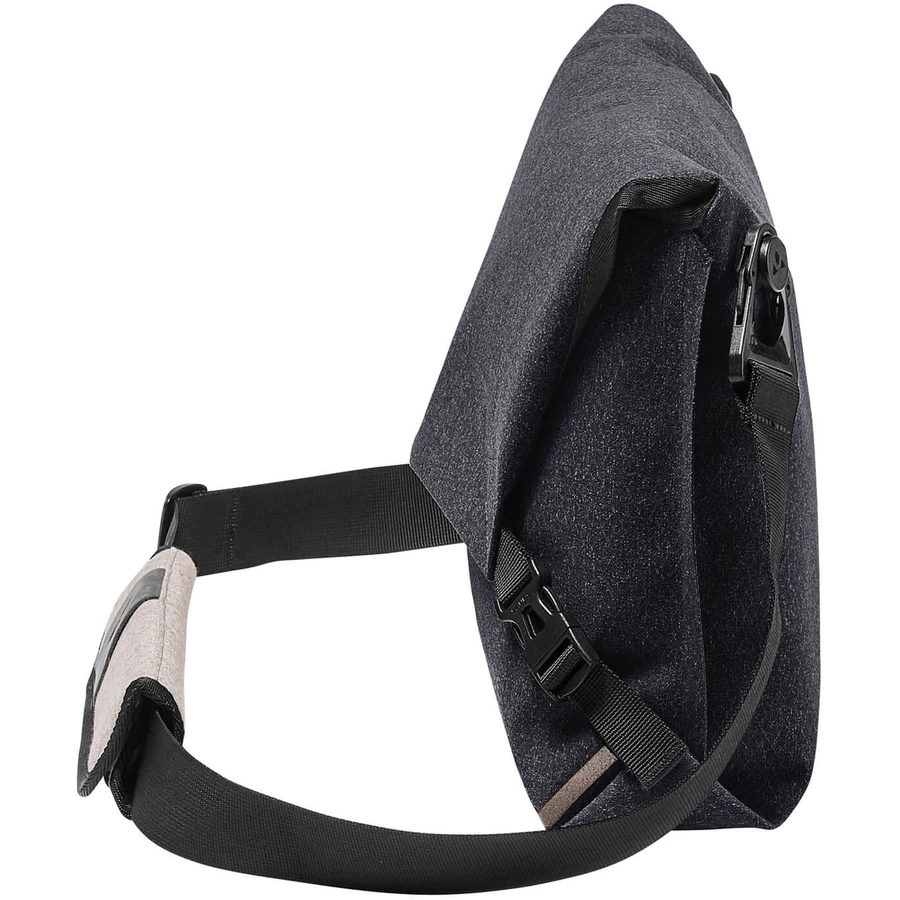 Vaude Schmalegg 8.5 - Schultertasche 40 cm black