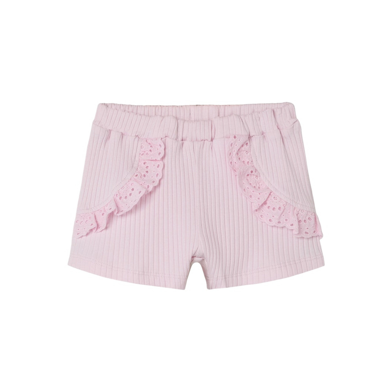name it NBFFENNAS SHORTS