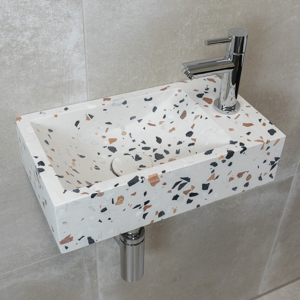 Saniclear Terrazzo fonteinset met rechte kraan in chroom