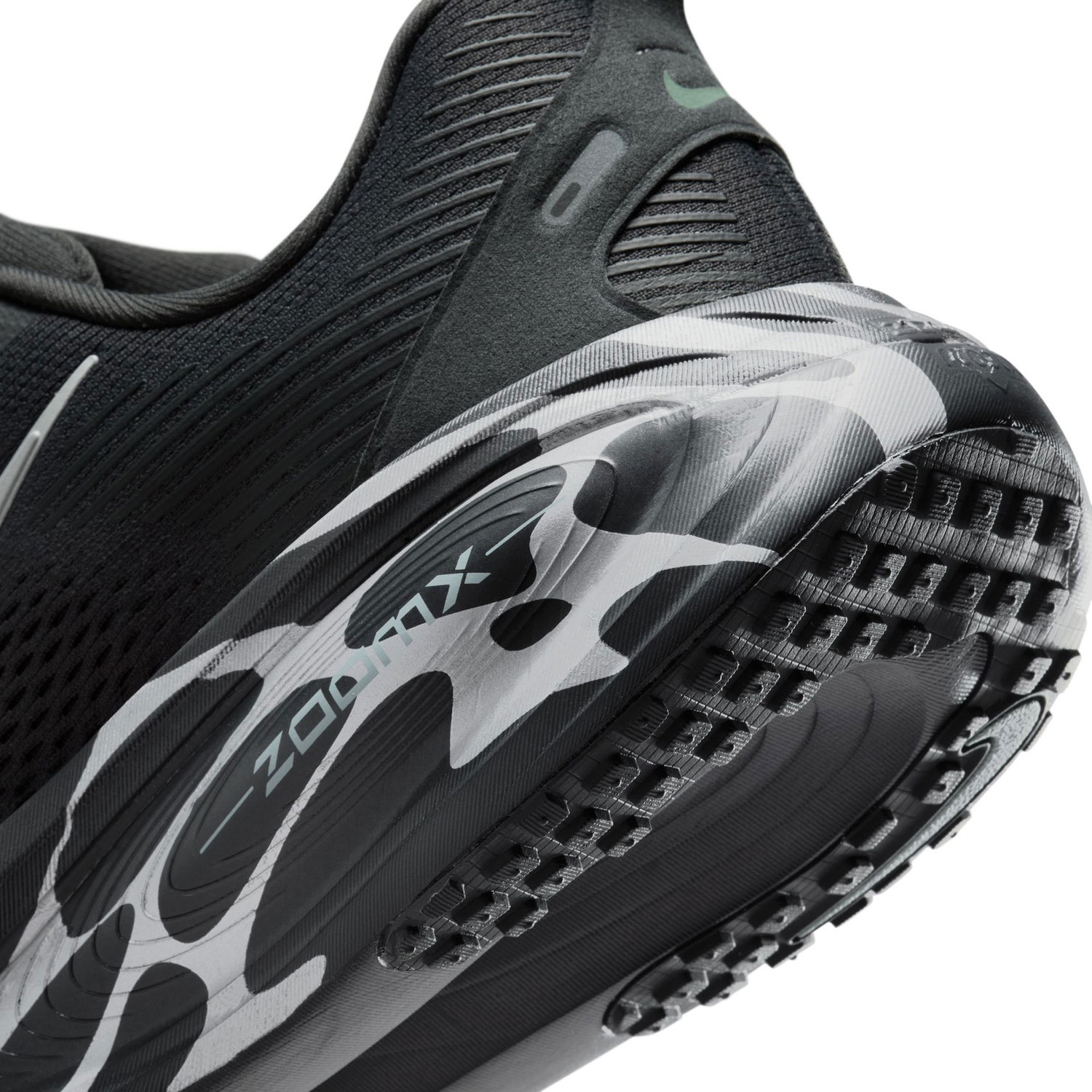 Nike Vomero 18 Heren