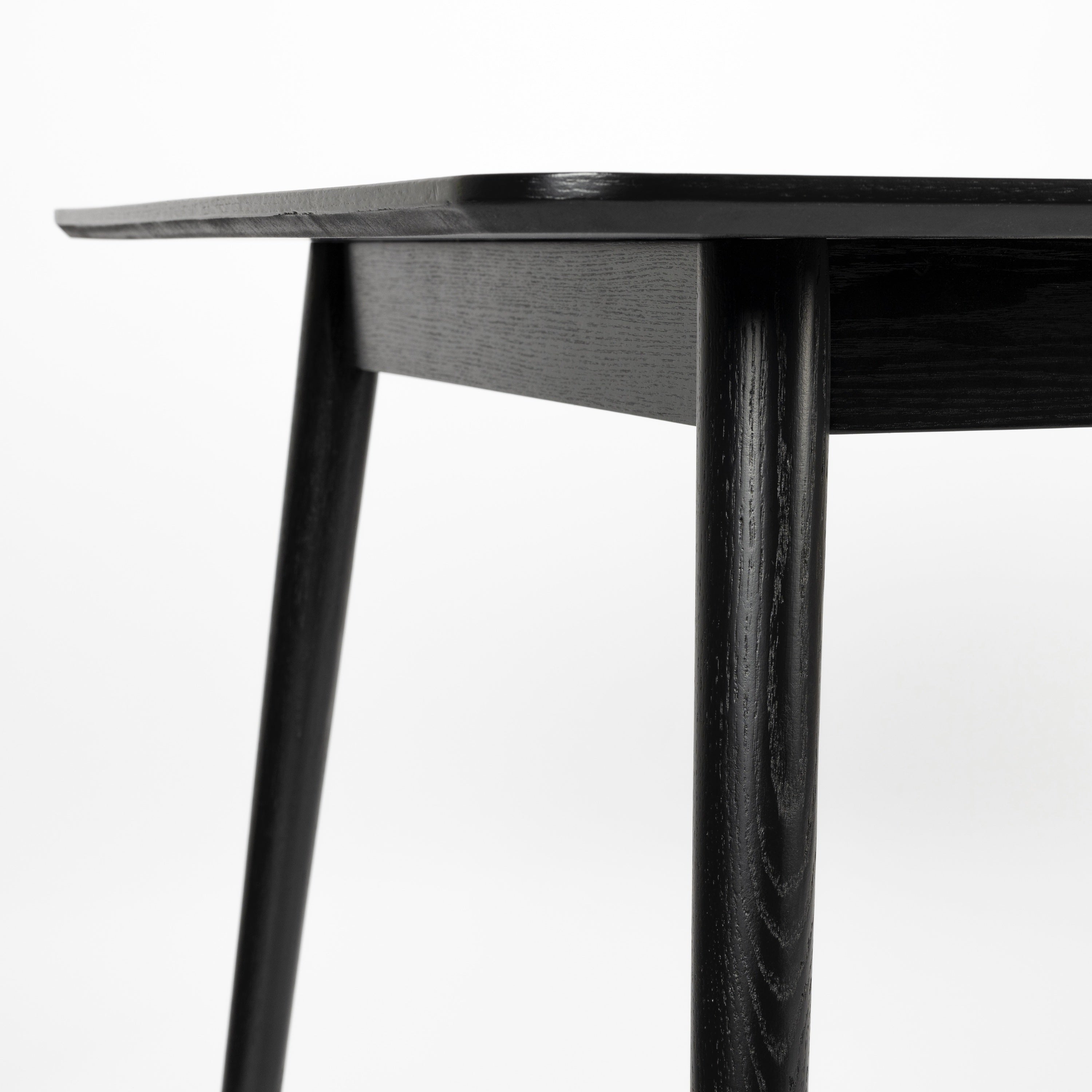 by fonQ Fabio Eettafel Visgraat - 160 x 80 cm - Zwart