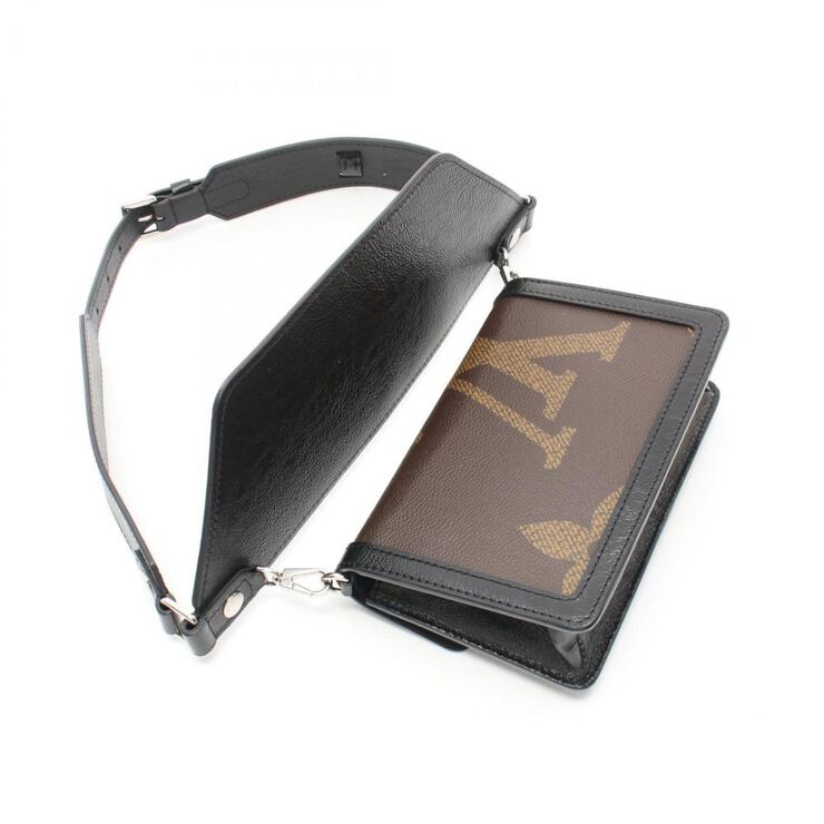 Louis Vuitton Vintage Louis Vuitton Bumbag Brown