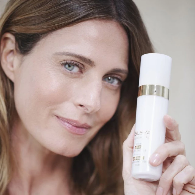 Sisleÿa l'intégral anti-âge Sérum éclat SISLEY