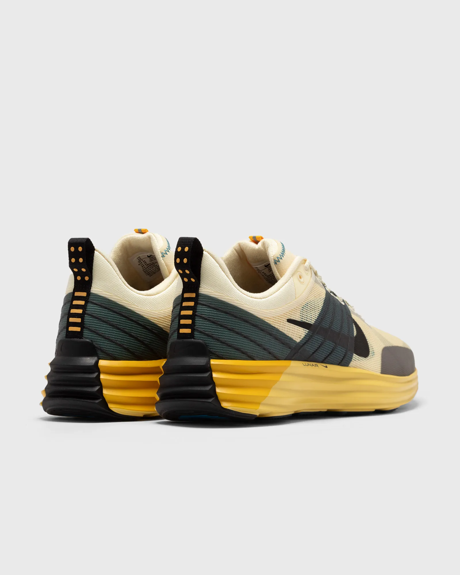 Nike LUNAR ROAM
