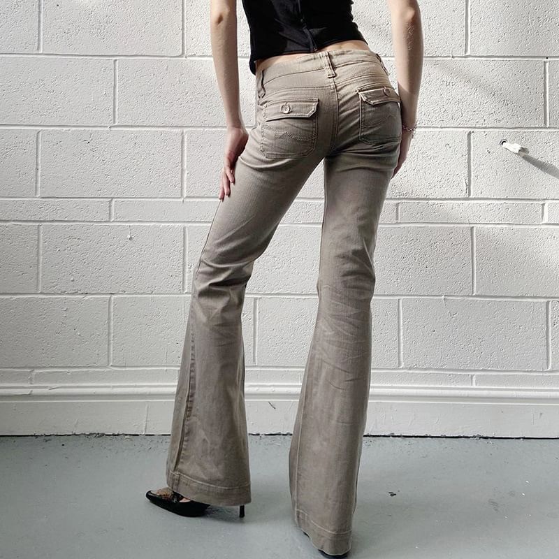 Sosana - Low Rise Plain Slim-Fit Boot-Cut Cargo Jeans
