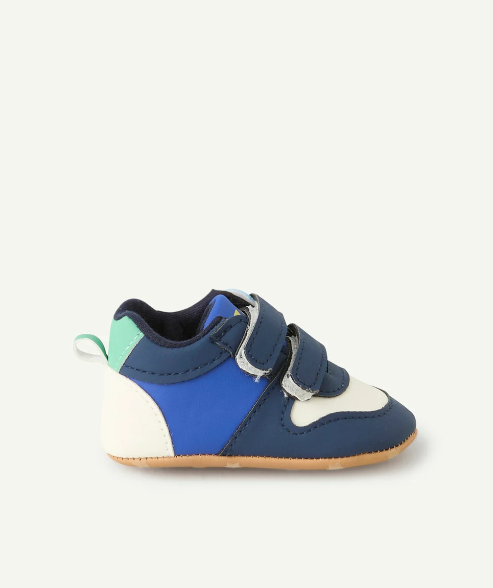 chaussons style basket bébé garçon bleu et blanc