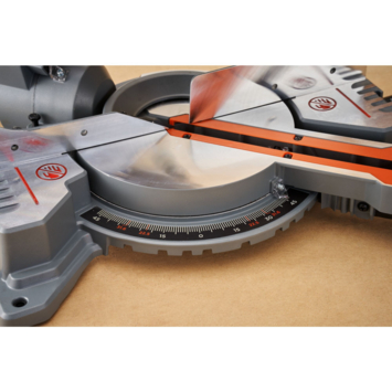 Black Decker afkortzaag 1500W BES702-QS