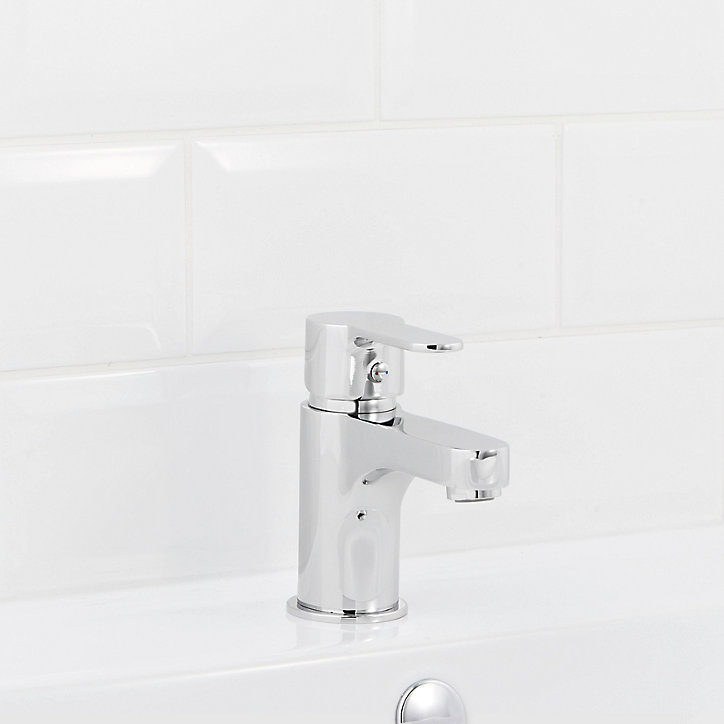 Mitigeur de lavabo chromé GoodHome Arsuz