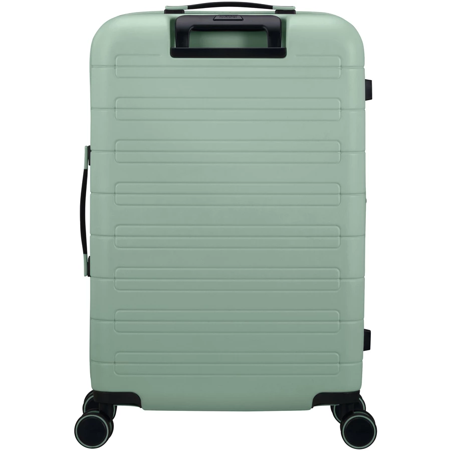American Tourister Novastream - 4-Rollen-Trolley M 67 cm erw. nomad green