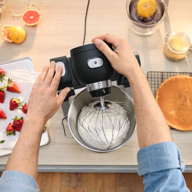 Bosch Series 6 køkkenmaskine MUMS6ZS18 (sort)