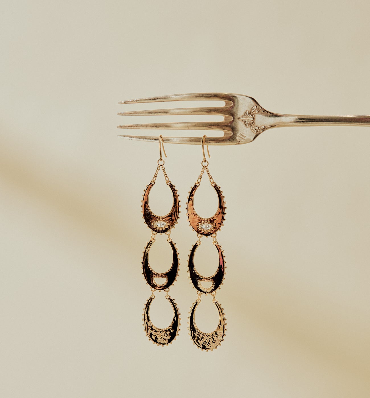 Boucles d'oreilles ECLIPSE - Coloration dorée