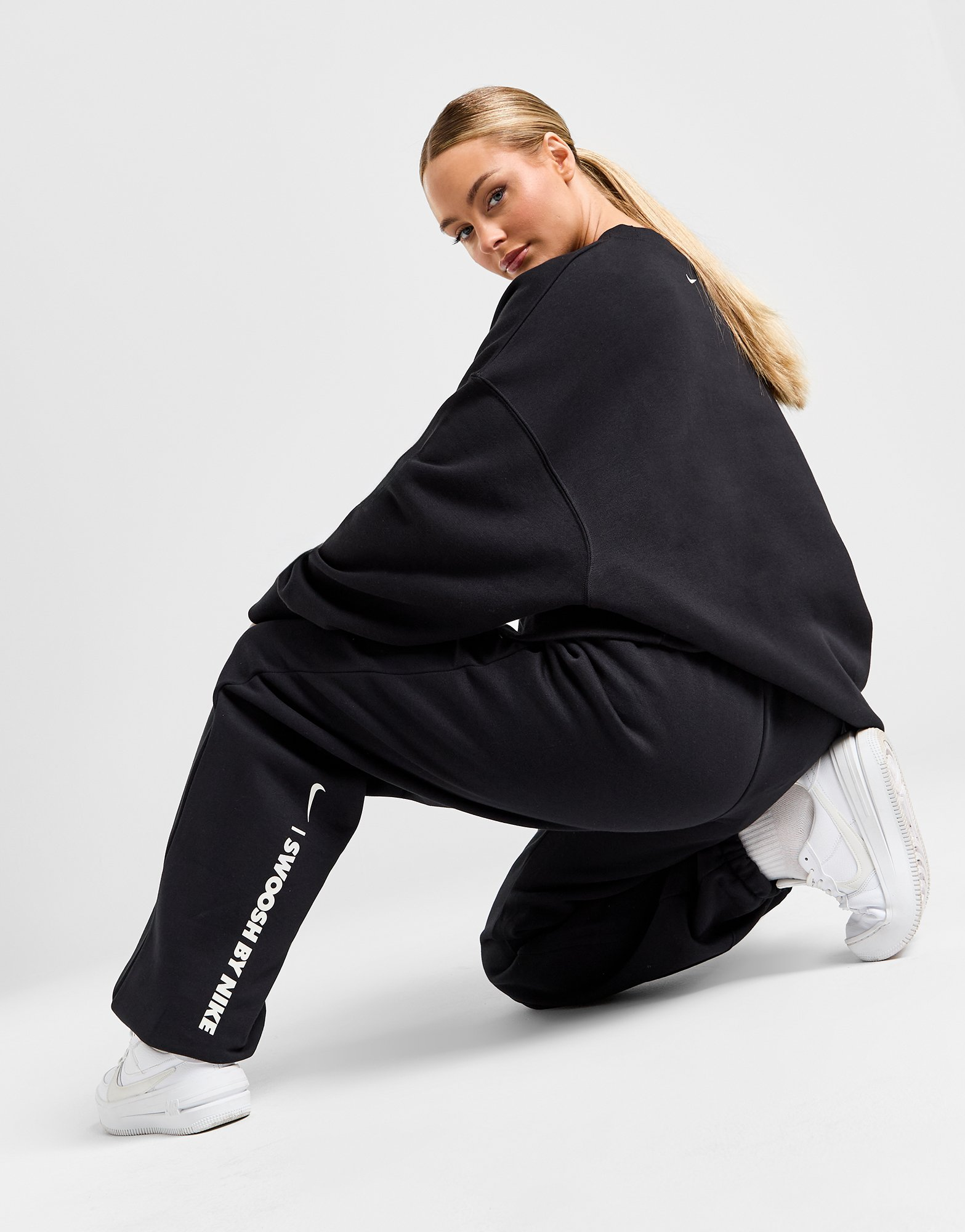 Nike Pantalon de jogging Swoosh Fleece Oversized