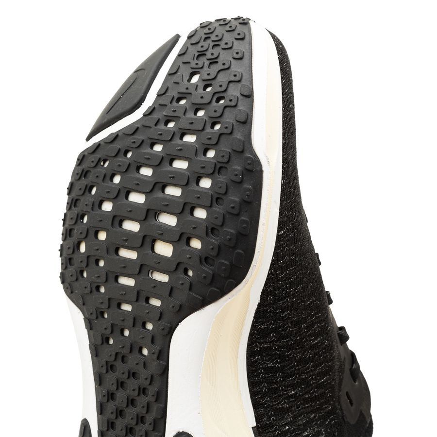 Nike Chaussures de Running ZoomX Invincible Run FK 3 - Noir/Blanc/Gris Femme