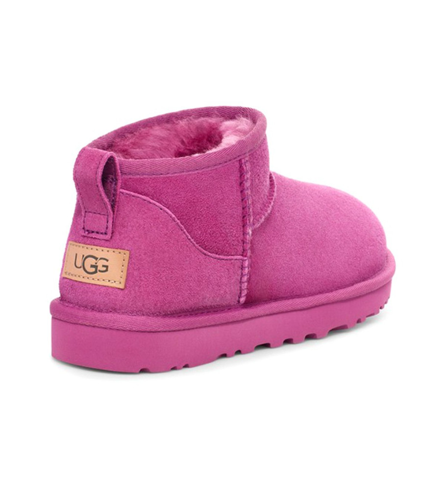 Botas de cano curto UGG Classic Ultra Mini em couro, rosa