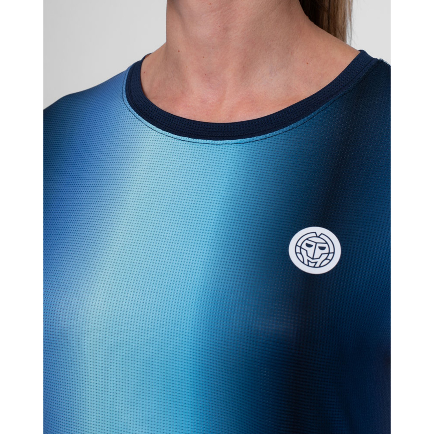 Bidi Badu Spectrum Capsleeve