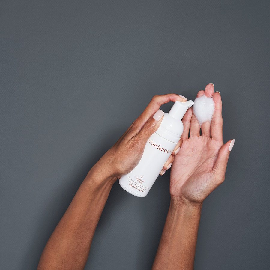 Exuviance Age Reverse BioActiv Wash 125ml