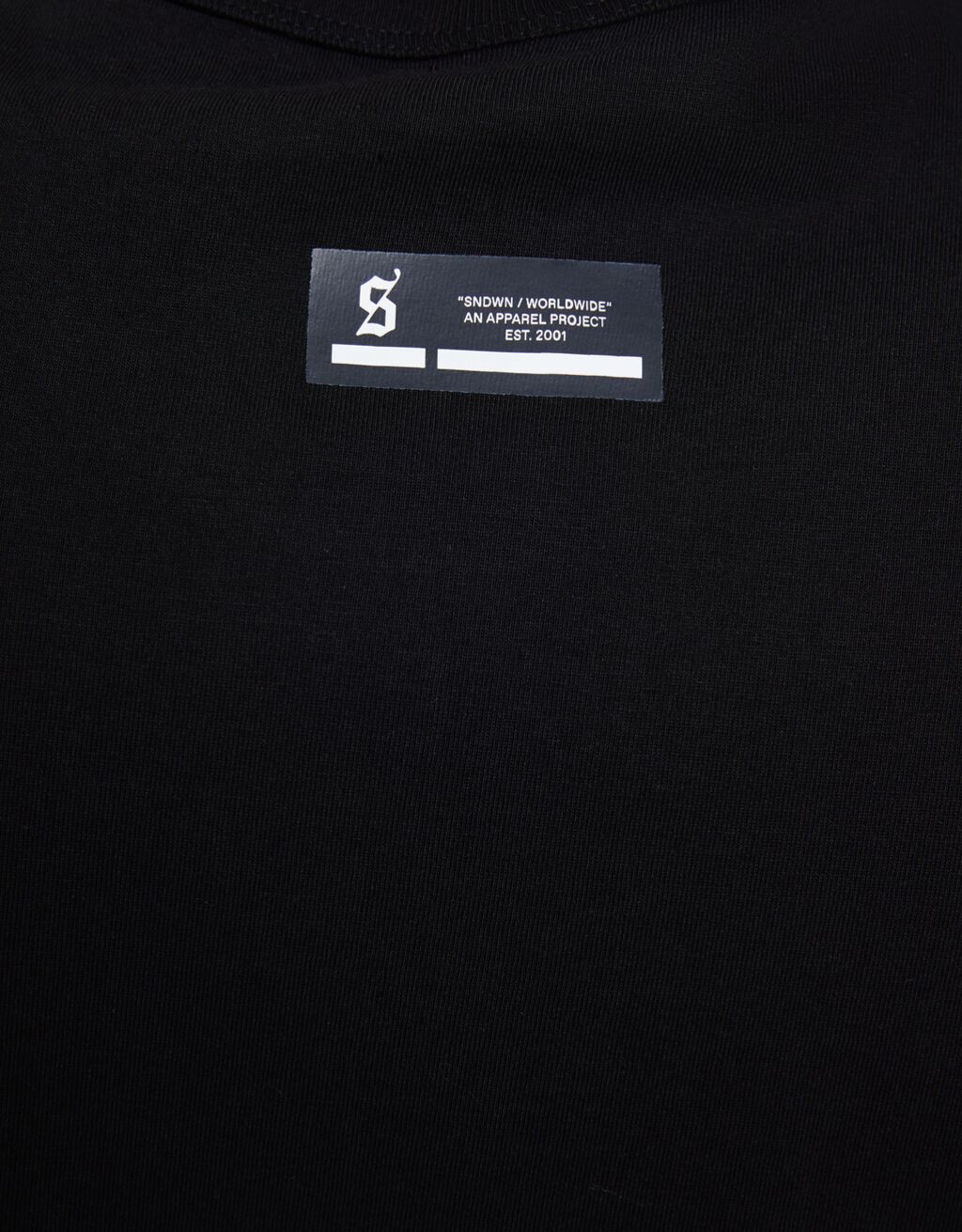 Camiseta oversized sem mangas