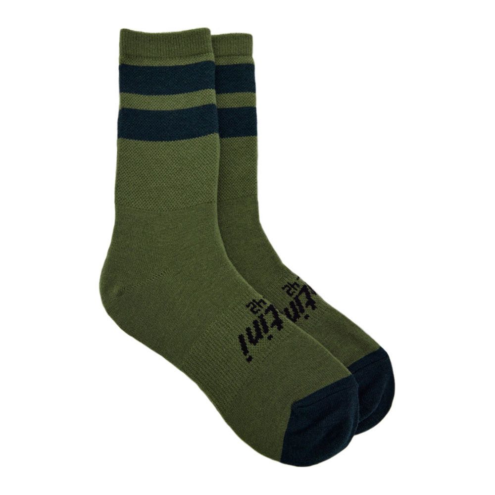 Santini RIGA - Chaussettes verde militare