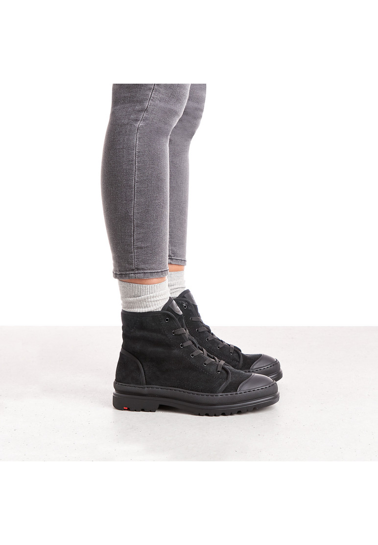 STIEFELETTE Schwarz