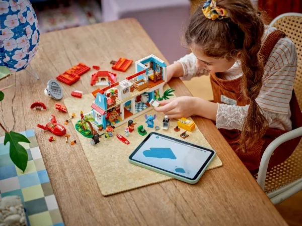 LEGO Disney 43268 Strandhuset fra Lilo og Stitch