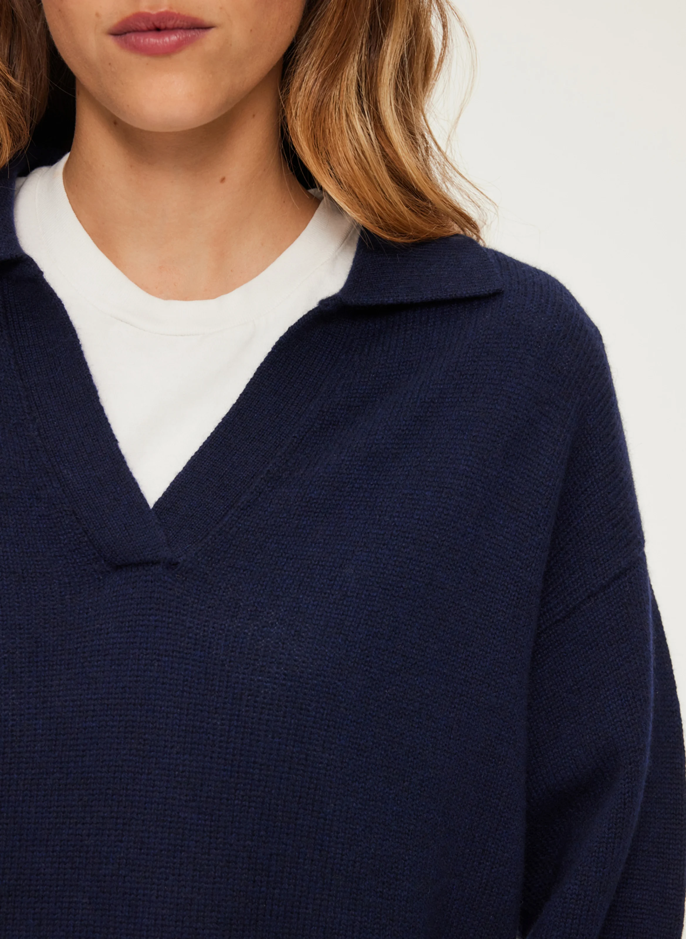JOCIA - Pull droit col classique en cachemire | Beige