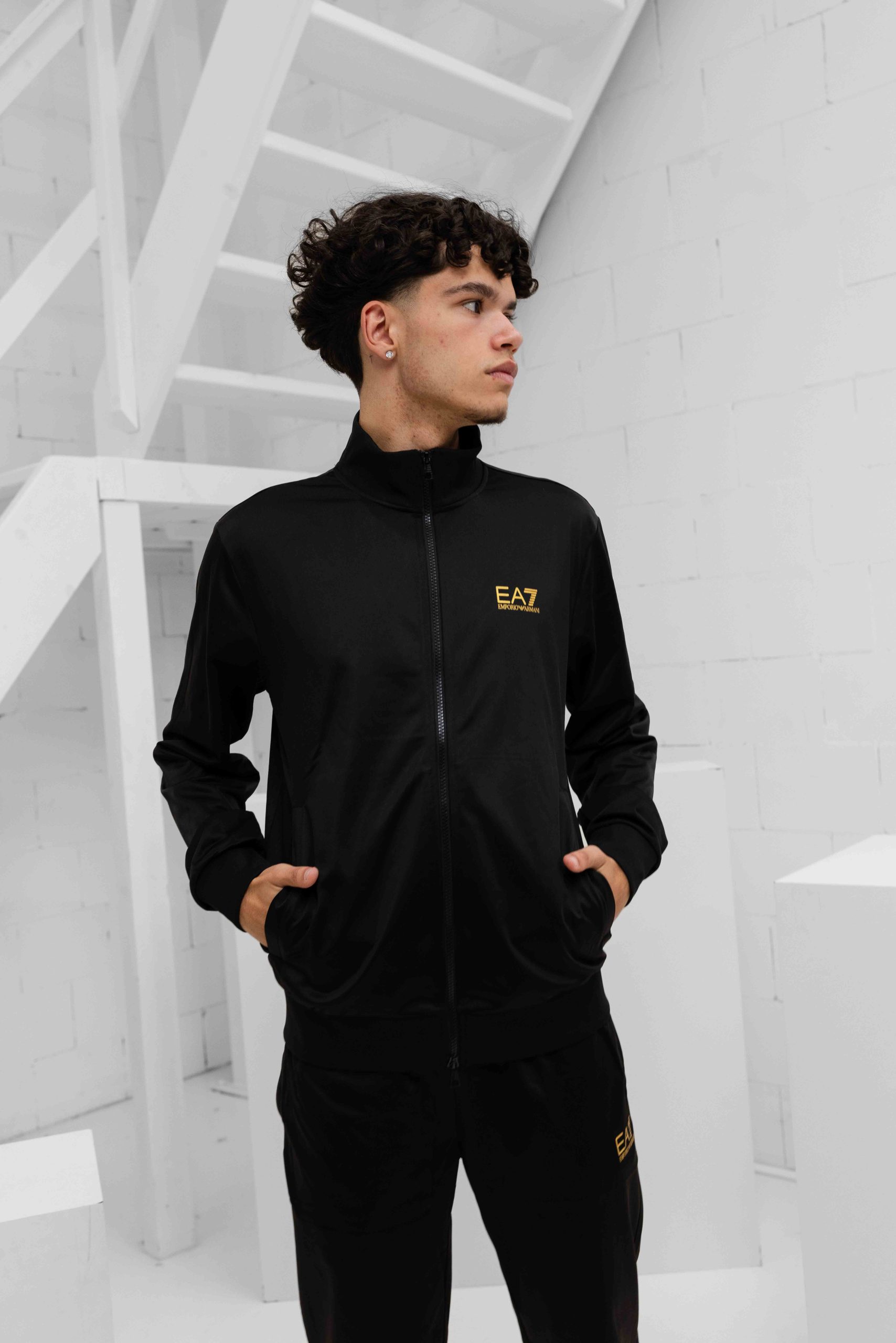 EA7 Emporio Armani 8NPV65 Trainingspak Heren Zwart/Goud