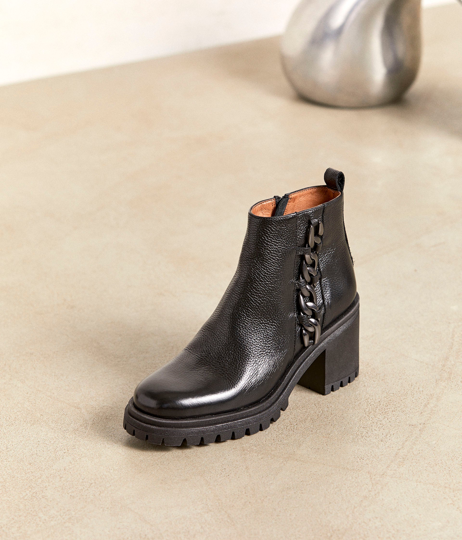 Boots avec chaîne Coraline