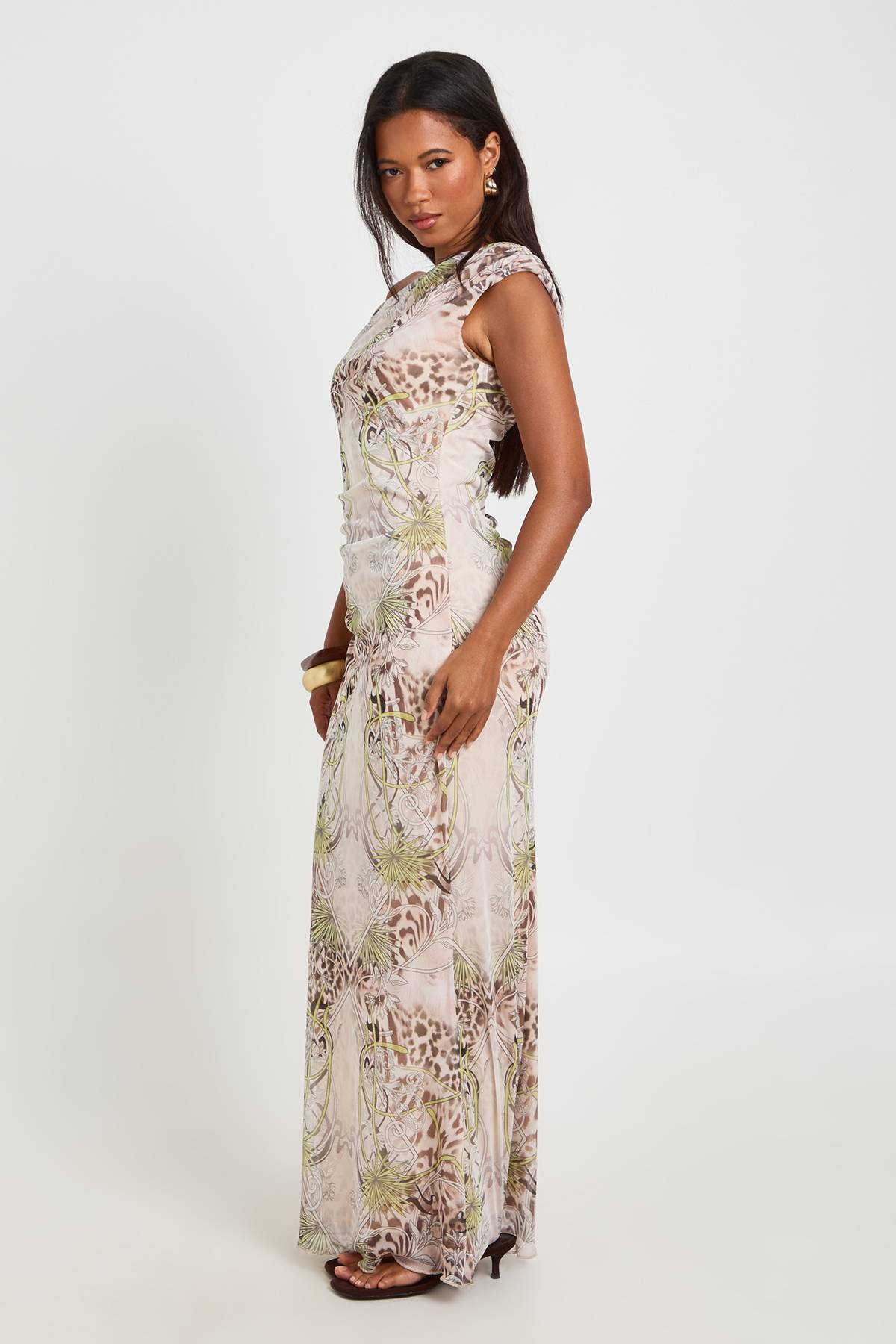 boohoo Robe Maxi Moulante En Mesh Imprimé Léopard À Encolure Asymétrique