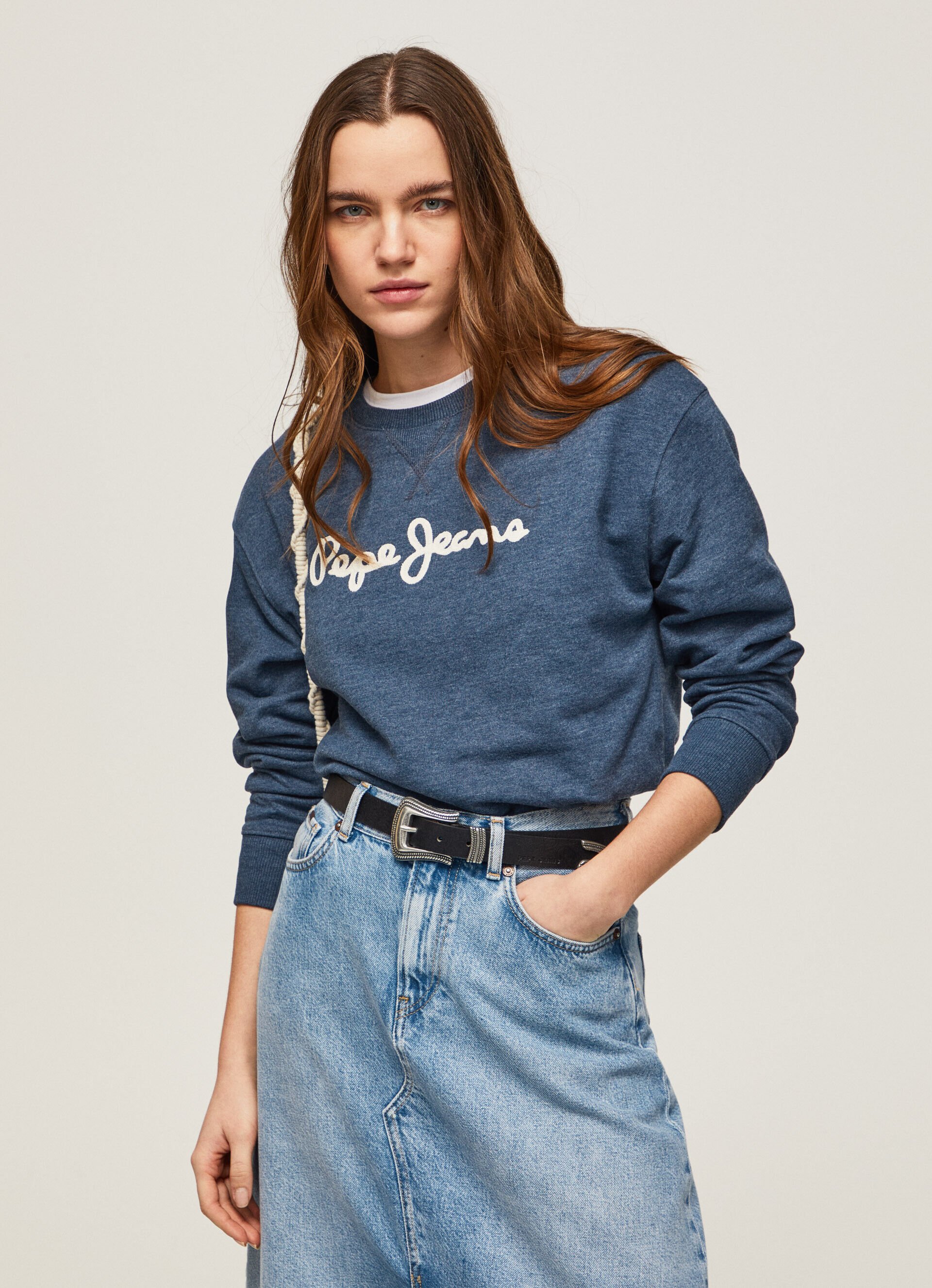 MOLETOM COM LOGOTIPO ESTAMPADO - azul Dulwich