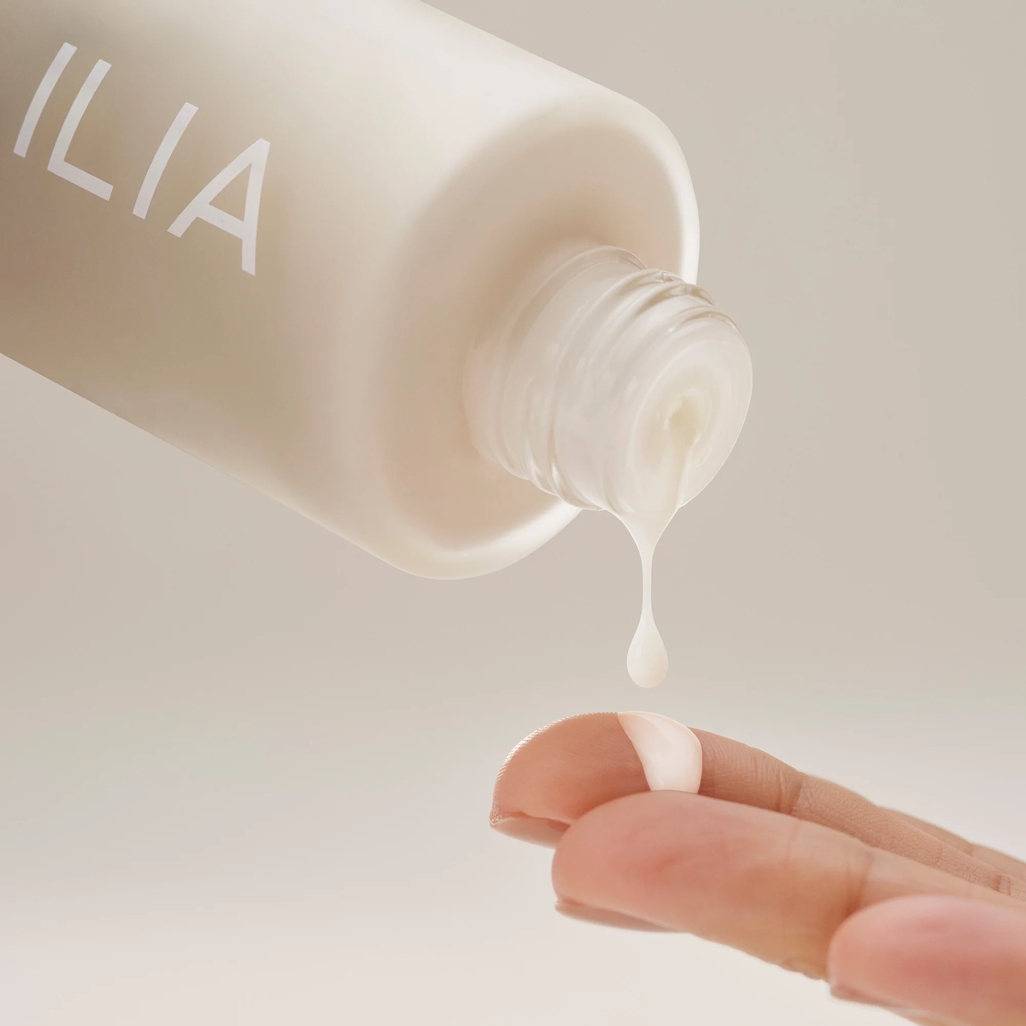 Ilia The Base Face Milk Lotion Préhydratante