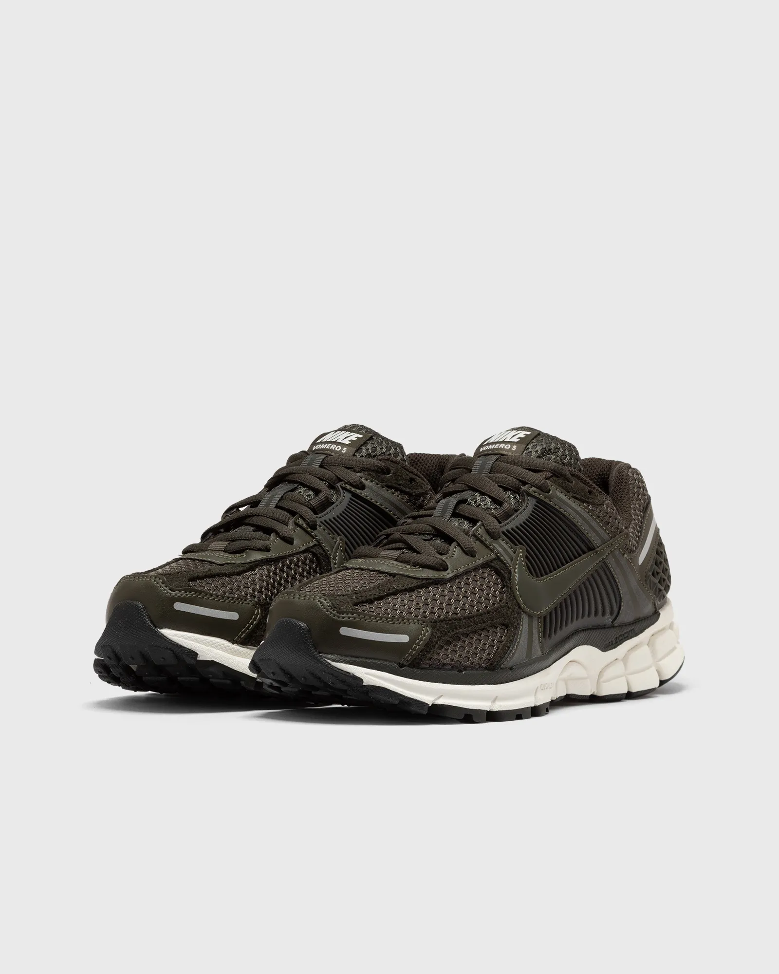 Nike W NIKE ZOOM VOMERO 5