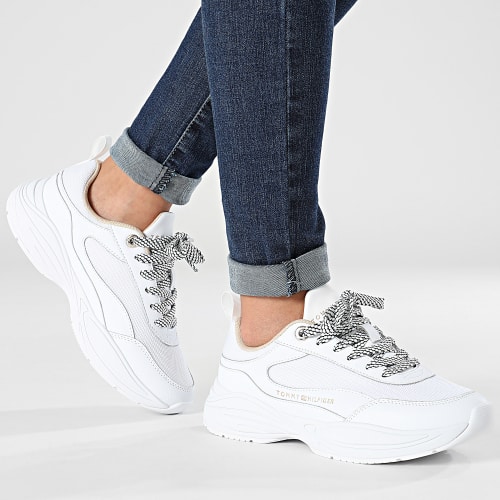 Baskets Femme Chunky Runner 7708 White