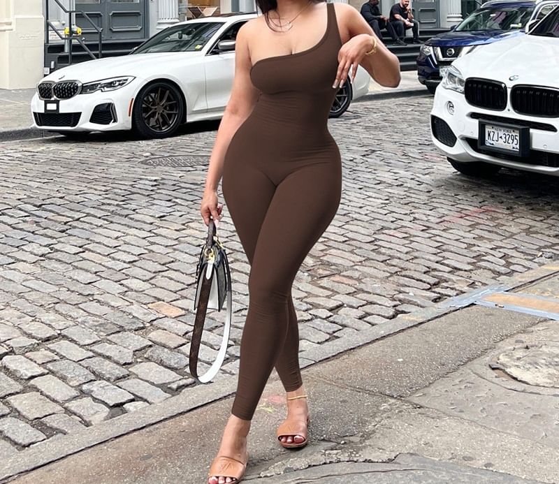 Alfie - Effen jumpsuit met één schouder