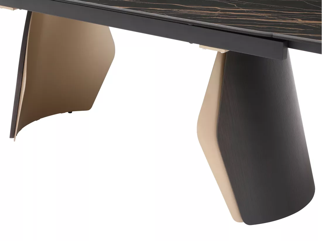 Table à manger extensible 6 à 10 personnes en céramique, verre trempé et métal - Effet marbre noir et doré - ZINORIA de Maison Céphy