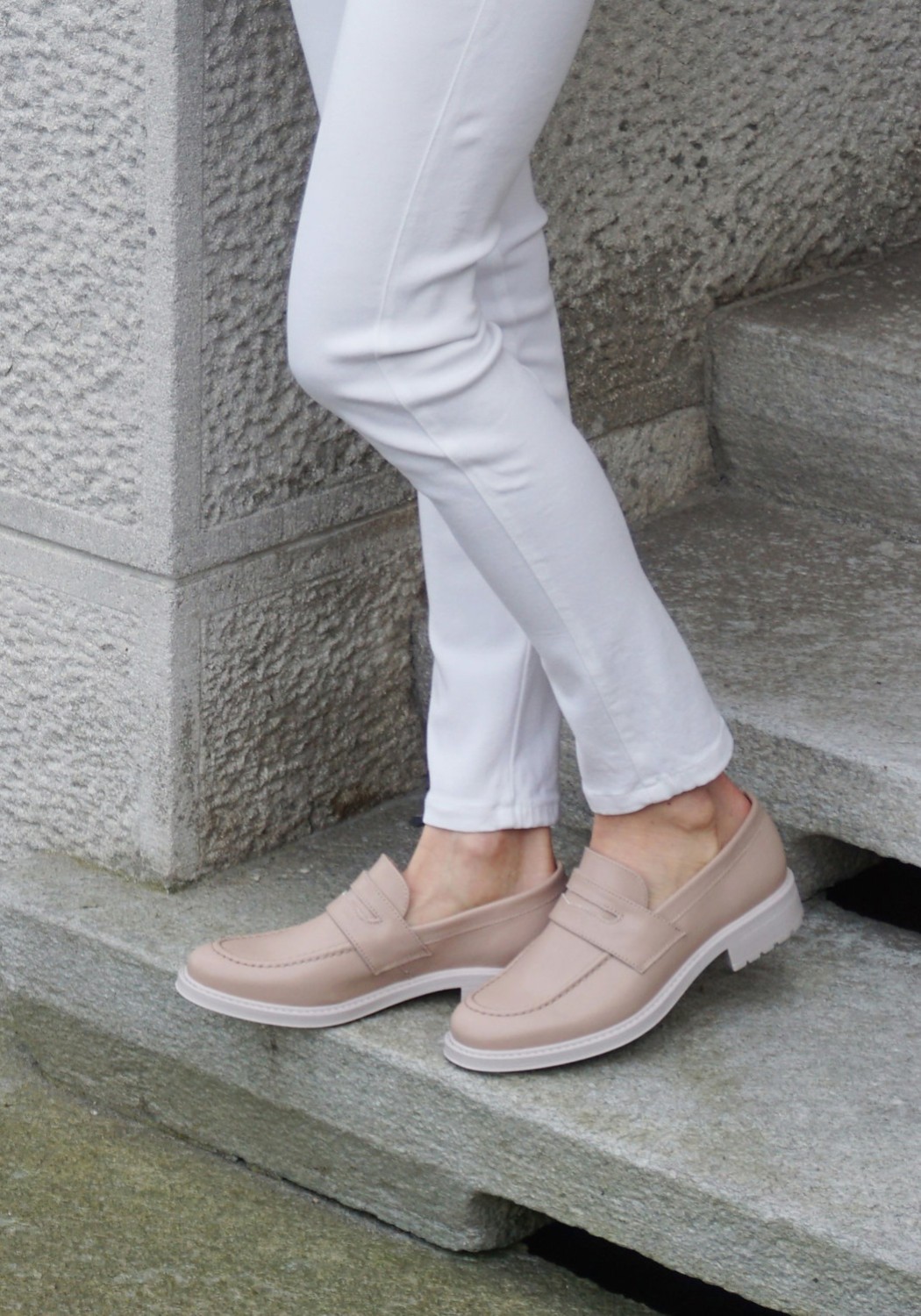 Sashay Loafer Almond