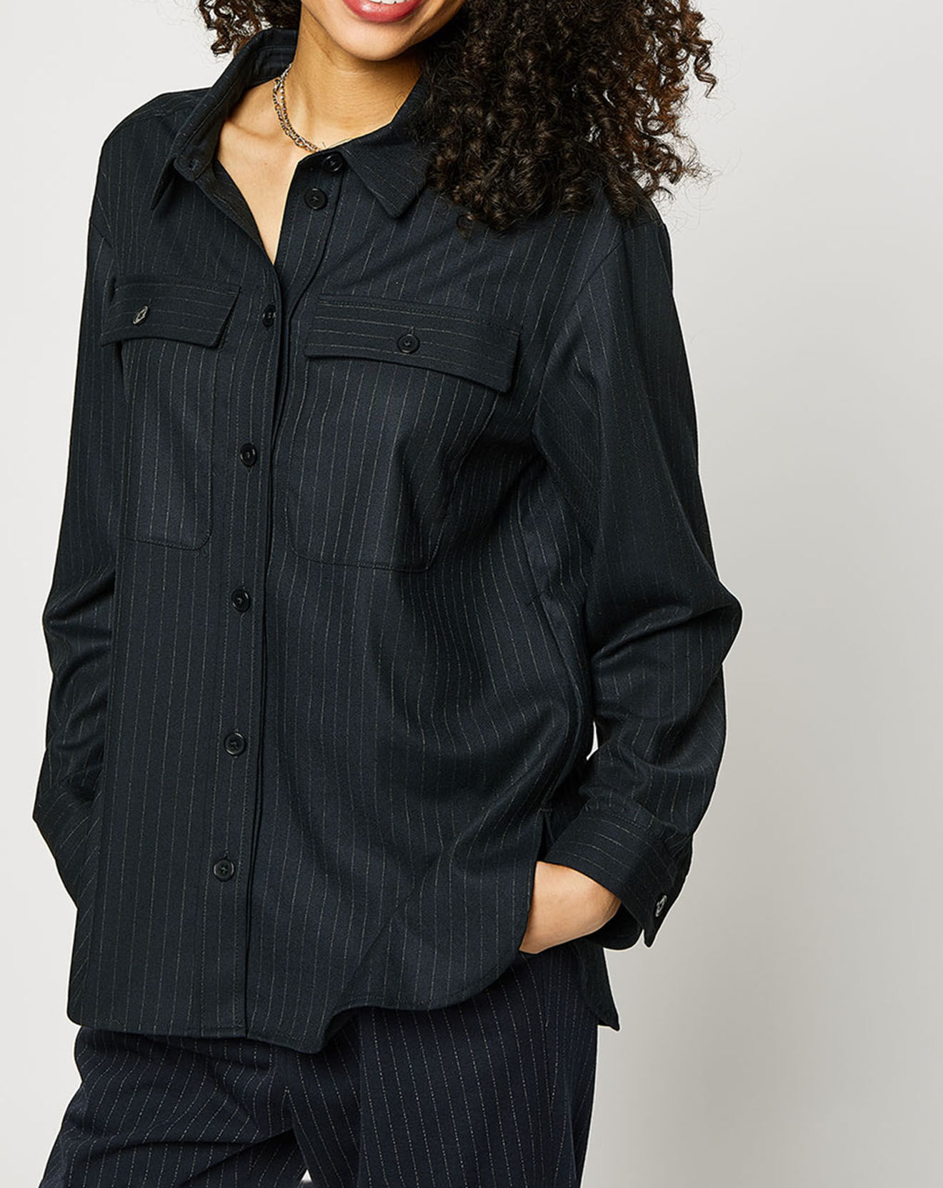 Esprit Chemise ample à poches rayée bleu marine