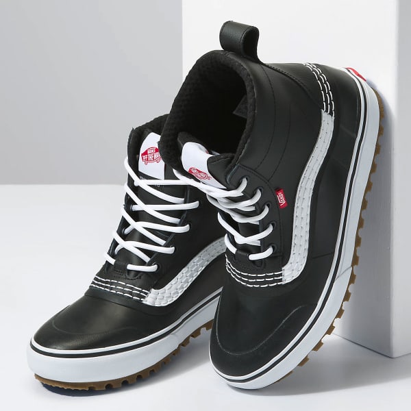 Après ski VANS UA STANDARD MID SNOW MTE BLACK/WHITE