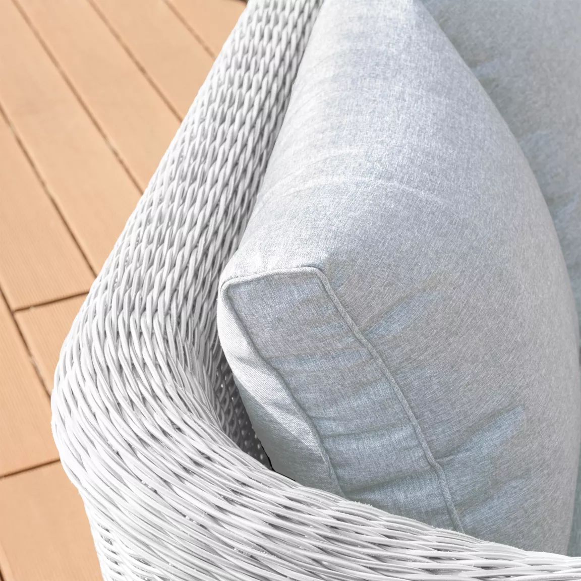 Canapé de jardin en résine tressée 3 places Calvi Blanc et gris clair